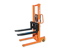手動堆高機